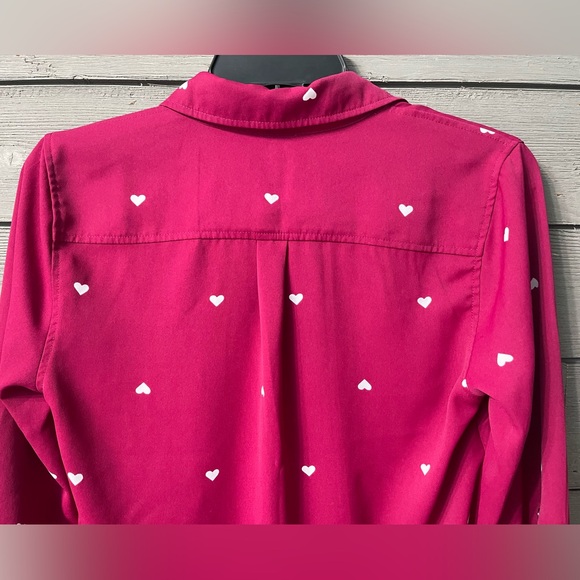 Talbots Fuscia Pink Long Sleeved Button Up Blouse with Whitr Hearts Sz Petite - Picture 8 of 14
